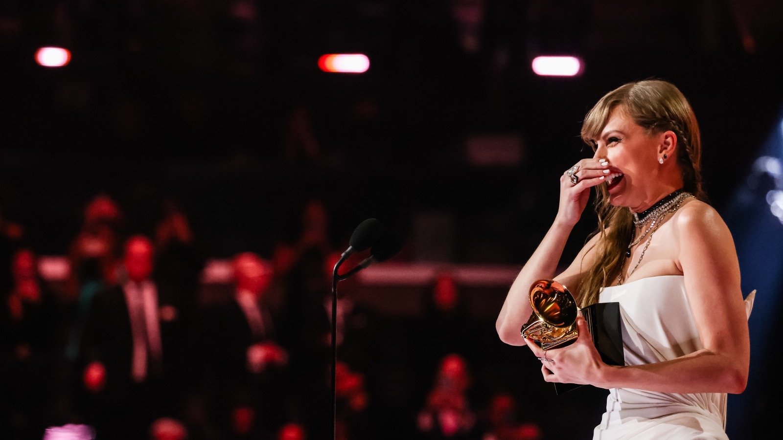 Taylor Swift Continues Dominating, Wins Record Fourth AOTY
