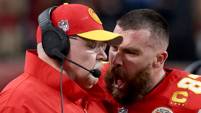 Travis Kelce yells at Head coach Andy Reid during super bowl