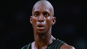 Kevin Garnett Snuck Into A Bulls Practice in High School And Held His Own Against Scottie Pippen