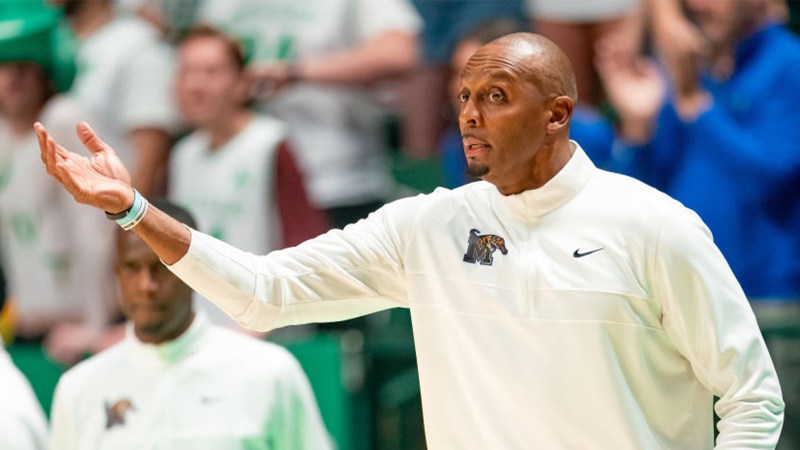 Memphis Basketball’s Latest Scandal Could Lead To Penny Hardaway’s Ouster If It Escalates To NCAA