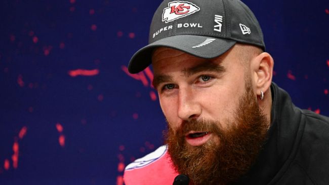 travis kelce speaking to the media at the super bowl