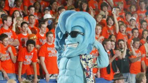 The Pepperdine mascot at a basketball game against Gonzaga.