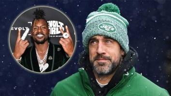Even Antonio Brown Thinks Aaron Rodgers Is Completely Unhinged