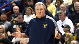 Bob Huggins Vehemently Denies That He Is An Alcoholic After DUI Forced His Ouster At WVU