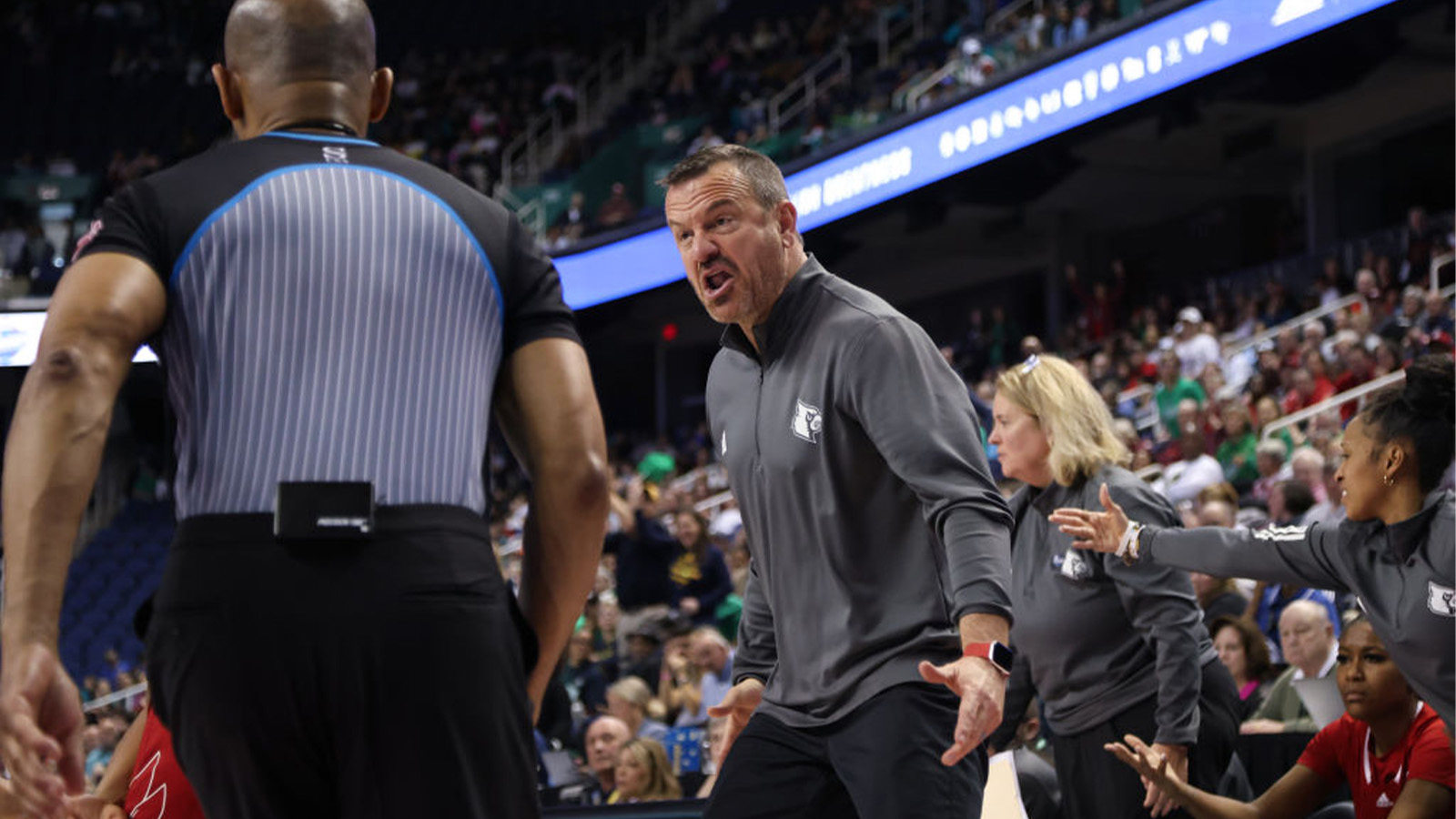 College Hoops Coach Waves To Fans After Angry Tirade Ejection