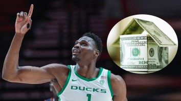 Oregon Basketball Star Uses NIL Fortune To Build His Mother Brand-New House In Africa As Surprise