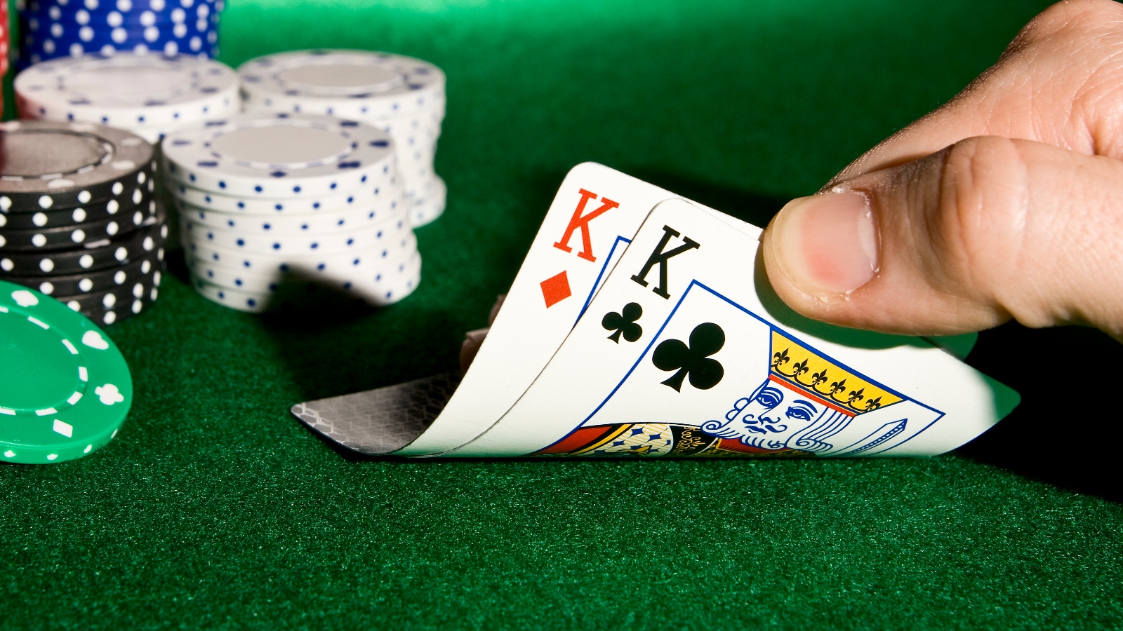 pocket kings in poker