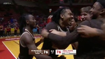 Hilariously Bad Defensive Failure Leads To Electric College Basketball Buzzer-Beater In Overtime