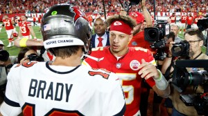 Tom Brady and Patrick Mahomes meet after game