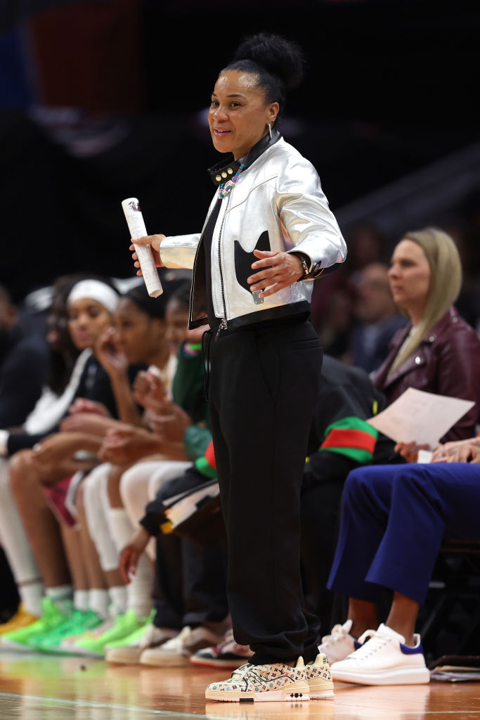 Dawn Staley Outfit Louis Vuitton