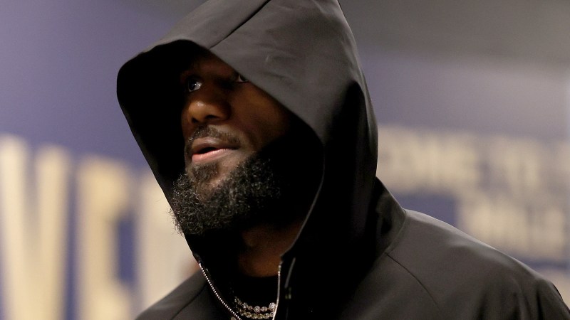 LeBron James Threatens To Expose Voter Who Robbed Him Of Becoming 1st Unanimous MVP