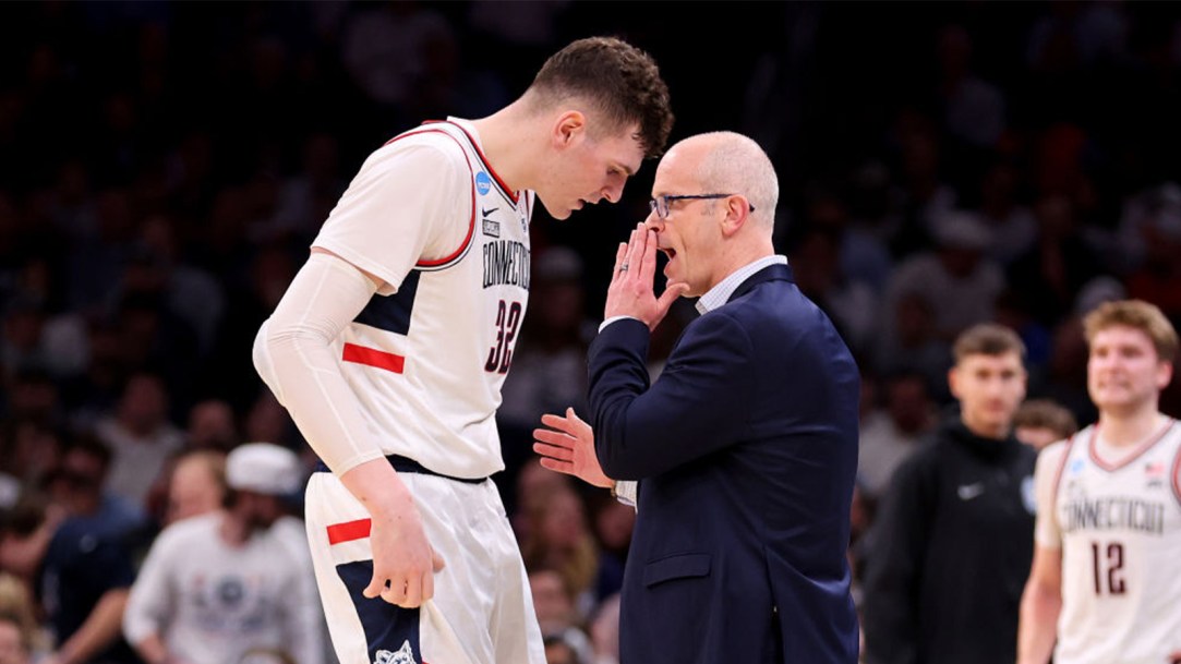 Dan Hurley NIL UConn