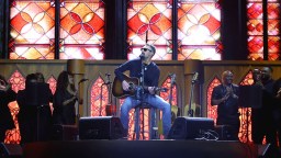 Eric Church Fires Back At Fans Who Walked Out In The Middle Of His Unusual Set At Stagecoach