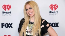 Avril Lavigne Once Again Addresses The Conspiracy Theory That She Is Dead