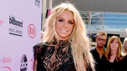 911 Called On A Barefoot Britney Spears For Reportedly Being ‘Out Of Control’ At Hotel
