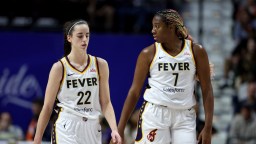 Aliyah Boston Can’t Come Through For Caitlin Clark, Indiana Fever, Misses Game-Tying Layup