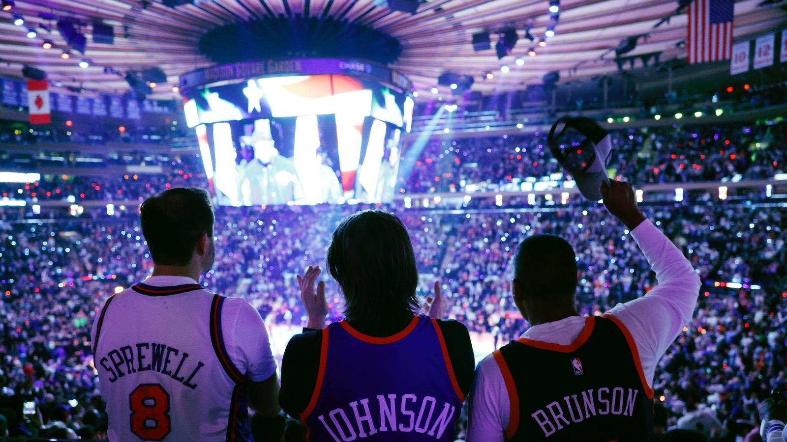 Knicks Fans Take Over 7th Avenue After Knicks Top Pacers