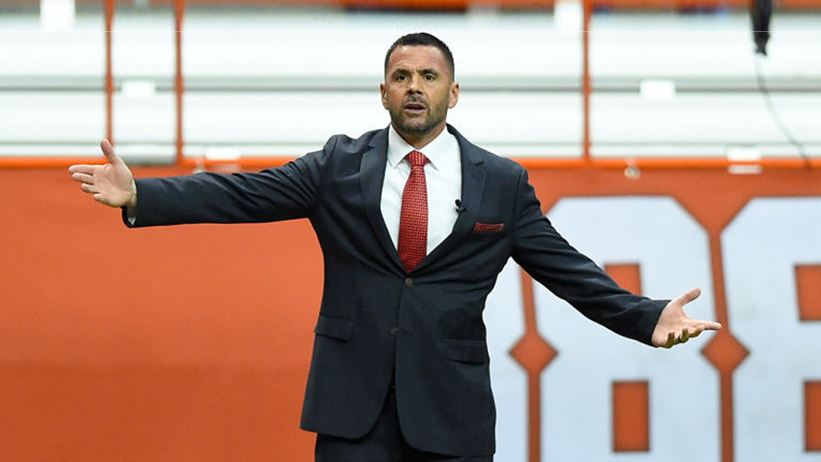 College Lacrosse Coach Eviscerates NCAA For Awful Locker Room