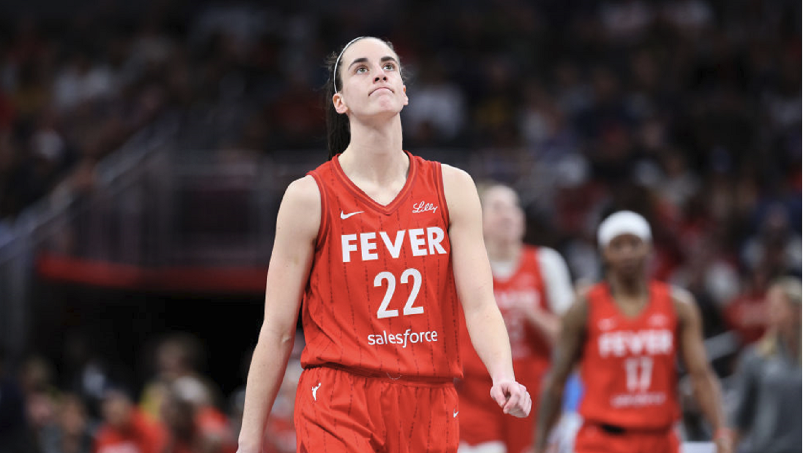 Caitlin Clark's Teammate Misses Two WideOpen Layups After Clark Passed