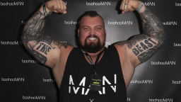 Strongman Eddie Hall Fights Two Brothers At Same Time, Destroys Them Both In Freak MMA Bout