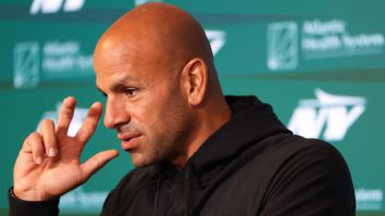 Jets HC Robert Saleh Hasn’t Spoken To Or Seen The Team’s Biggest Offseason Acquisition