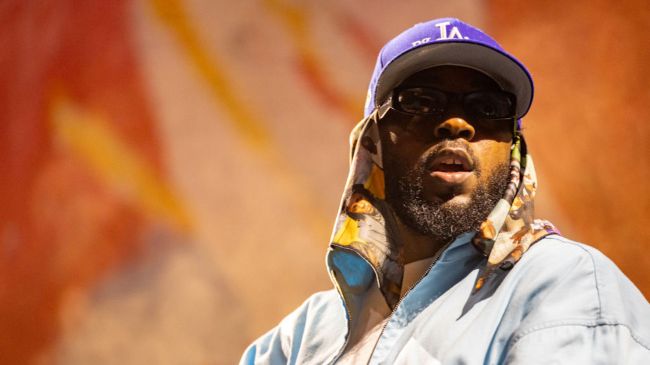 kendrick lamar in a dodgers hat