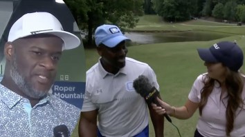 Extremely Uncomfortable Golf Interview Leads To Funny Photo With Legendary QB Vince Young