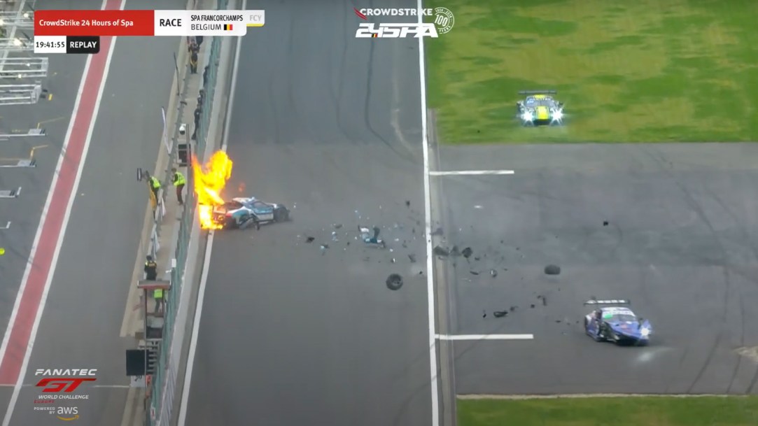 24 Hours of Spa Crash Wreck Flames Fire