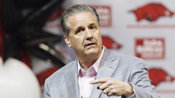 John Calipari Challenges His Players Before Flaunting NIL Donor With Ability To Buy Replacements