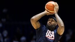 LeBron’s Egomania Reaches New Heights As He Forces Team USA To Take ‘Off-Hand’ Free Throw Contest While He Used His Regular Shooting Hand