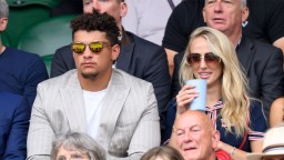 Patrick Mahomes Responds To Being Asked If He Feels ‘Underpaid’ After Love, Tagovailoa Deals