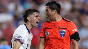 christian pulisic yelling at ref