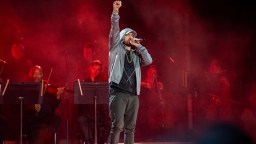 Eminem Proves He’s Still Got It And Snatches #1 Spot On The Charts From Taylor Swift