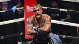 Ex-NFL RB Confronts Jake Paul Ringside After His Win, Wants Fight
