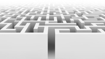 A Group Of Physicists Created The Most Difficult Maze Ever
