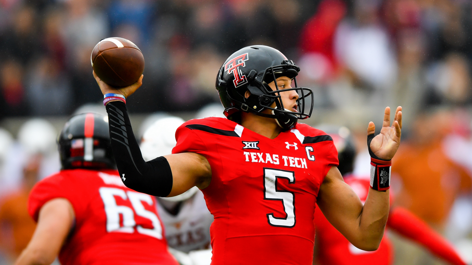 Patrick Mahomes gives a huge gift to Texas Tech’s new facility