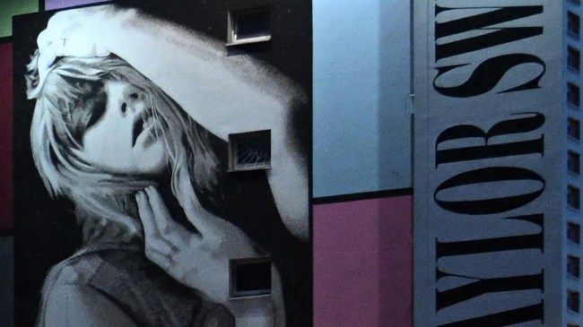 Taylor Swift mural in Warsaw