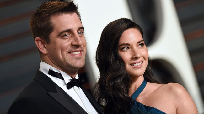 aaron rodgers and olivia munn