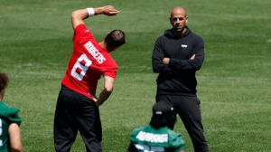 aaron rodgers at jets practice