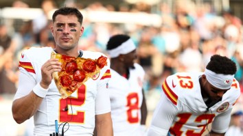 Patrick Mahomes Puts Backup QB On Blast For Fighting Offensive Linemen To Eat Way Too Much Pizza