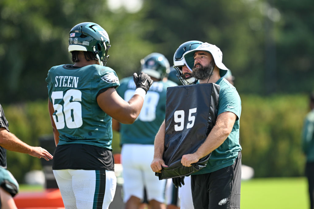 Jason Kelce Eagles Training Camp