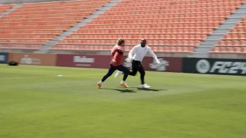 Atletico Madrid Star Antonine Griezmann Impresses With NFL Skills; Covers Deebo Samuel, Displays Soft Hands/Route Running