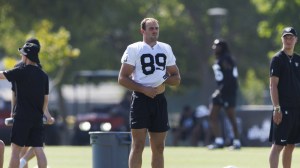 Brock Bowers at practice for the Las Vegas Raiders.