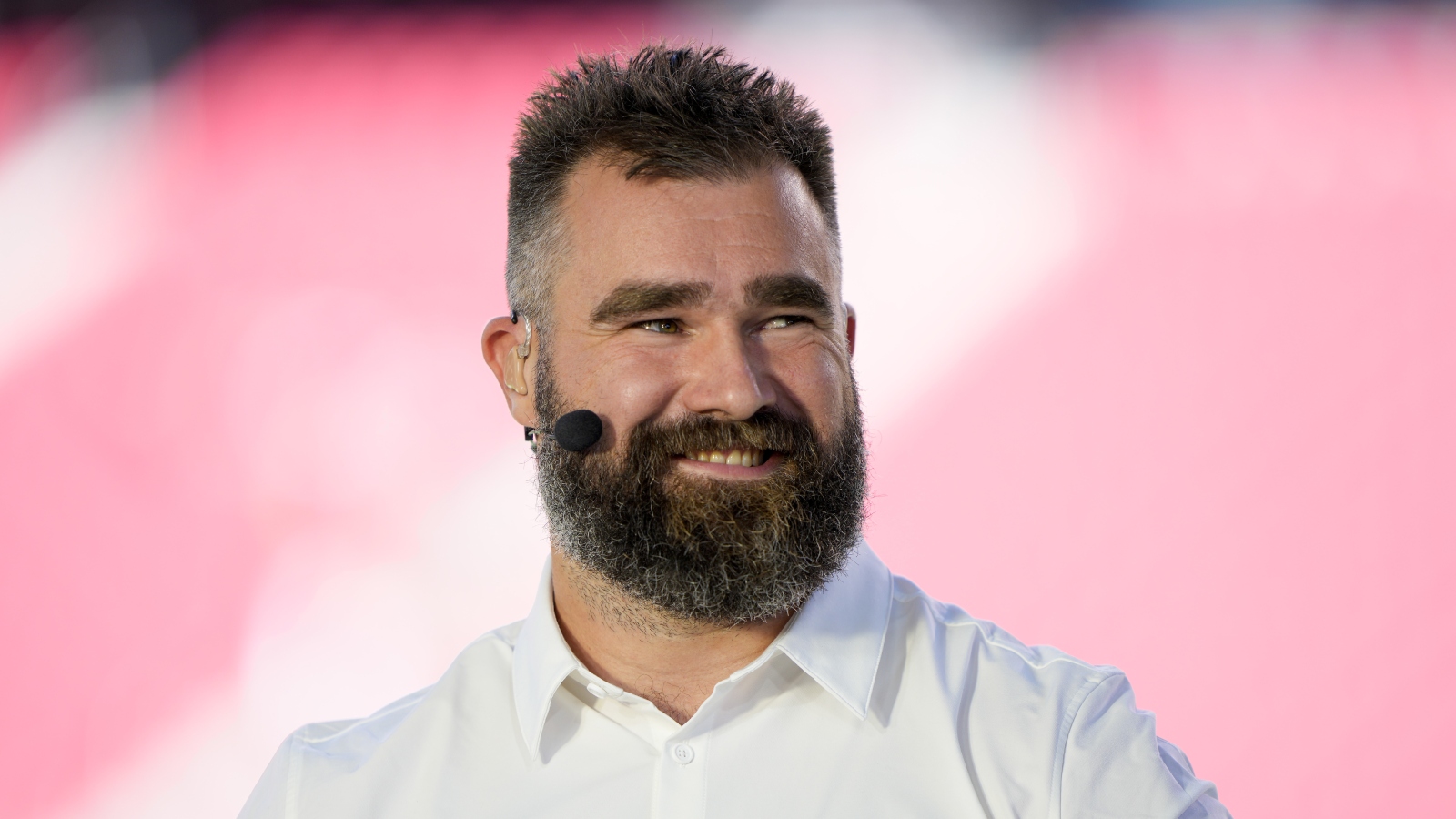 Jason Kelce Reaches Out To Eagles Fan Injured With Chest Bump
