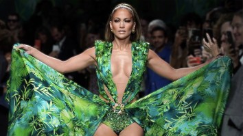 Jennifer Lopez Kills Two Birds With One Stone, Publicly Addresses Divorce With Thirst Trap Photo