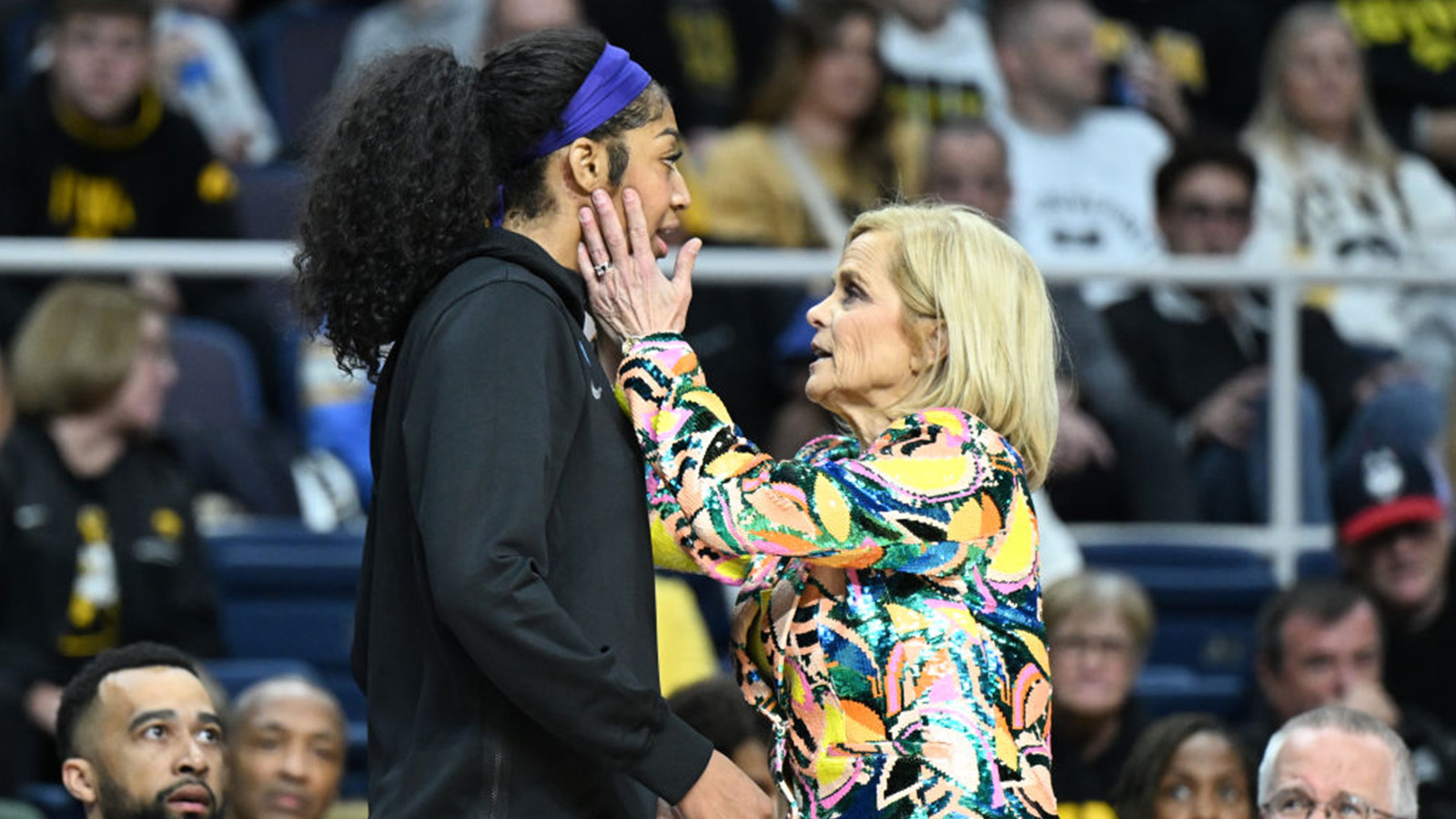 New Video Reveals How Kim Mulkey Protected Angel Reese