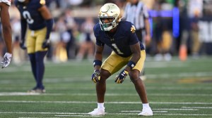 DB Jordan Clark lines up for the Notre Dame football team.