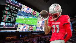 UNLV Wide Receiver Calls Out Las Vegas’ Largest Sportsbook After Promising $100K To Defunct QB