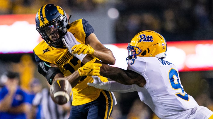 West Virginia vs. Pitt in the Backyard Brawl