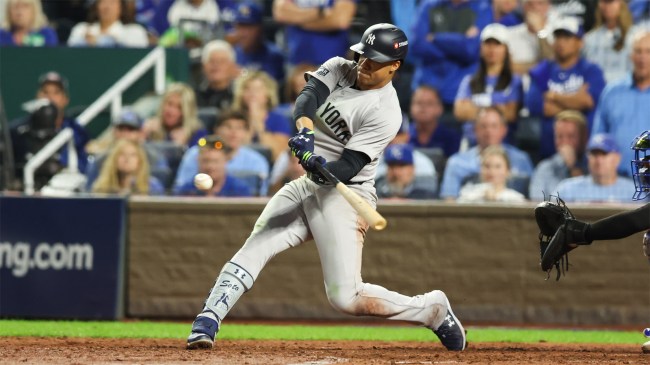 New York Yankees outfielder Juan Soto 22 batting